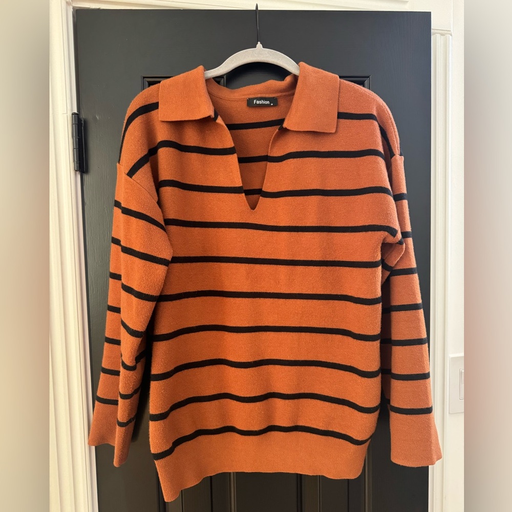 Women's Brown w/Black Stripes V-Neck Sweater Pullover EUC